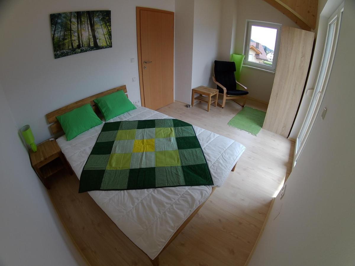 Chalet Underhill Kotschach-Mauthen Exteriör bild